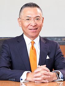 代表取締役社長　山中 光